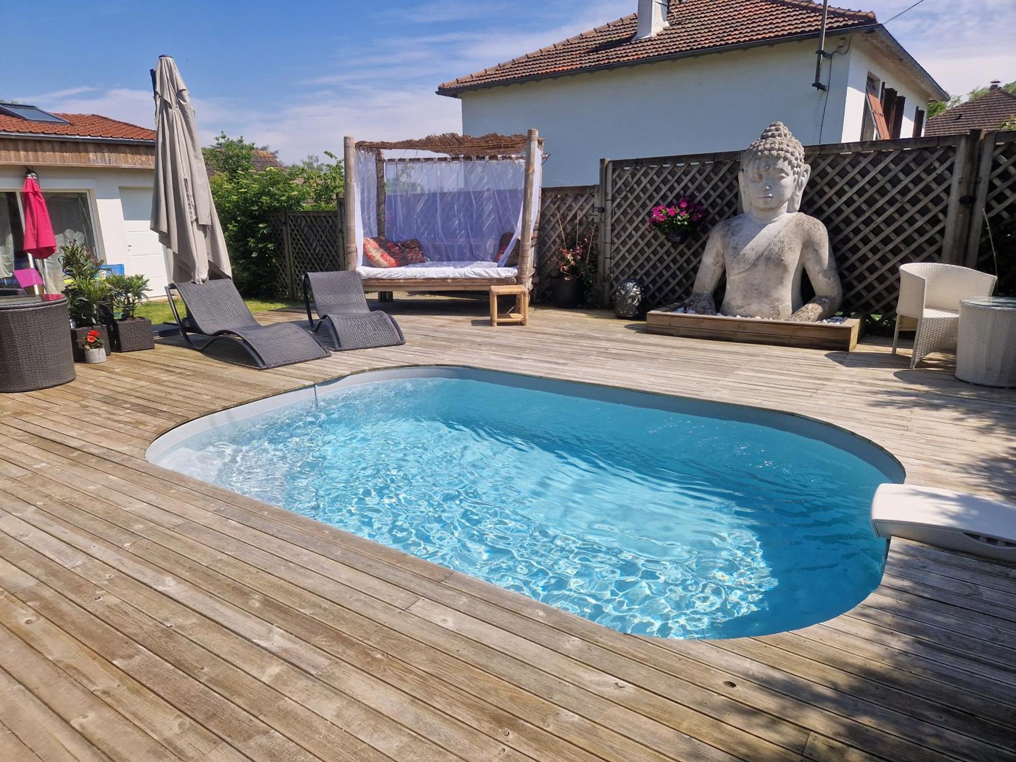 La Serenite Balinaise, Chambre Et Sdb Privee, Jardin , Piscine Et Jacuzzi En Saison, Pres De Chantilly, Parc Asterix Et Cdg Et Paris En 20' Orry-La-Ville Exterior photo